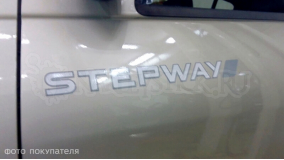 Наклейка на двери "Renault Stepway", двухцветная