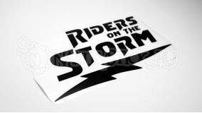 Наклейка на авто "Riders on the storm. Оседлавшие шторм"