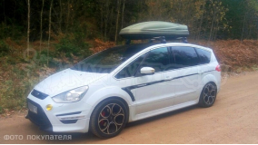 Акцентные полосы на борт Ford S-max, вид 1