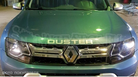Наклейки на авто "Renault Duster надпись", 2 шт