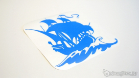 Наклейка на авто "Корабль на волнах"