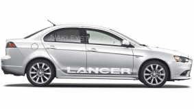 Комплект наклеек "Lancer" на Митсубиши Лансер