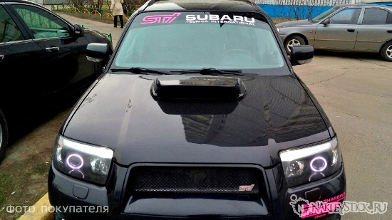 Наклейка полоса STI Subaru на лобовое стекло пример 1 Наклейка полоса STI Subaru на лобовое стекло пример 1